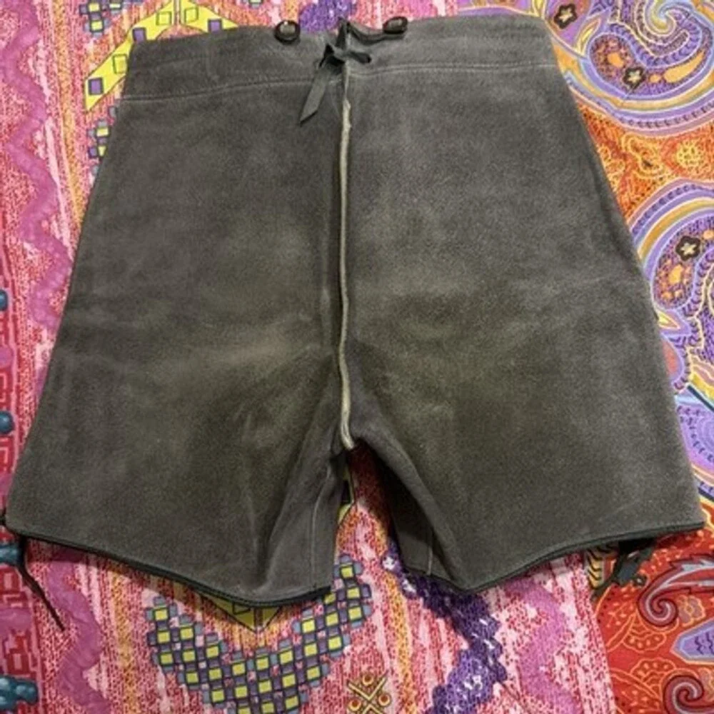 Vintage German Lederhosen Suede Leather Trachten Shorts Oktoberfest 22”W/4”L